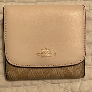 Chalk Coach small/Med wallet